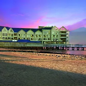 https://strand-pavilion-strand.hotels-capetown.com